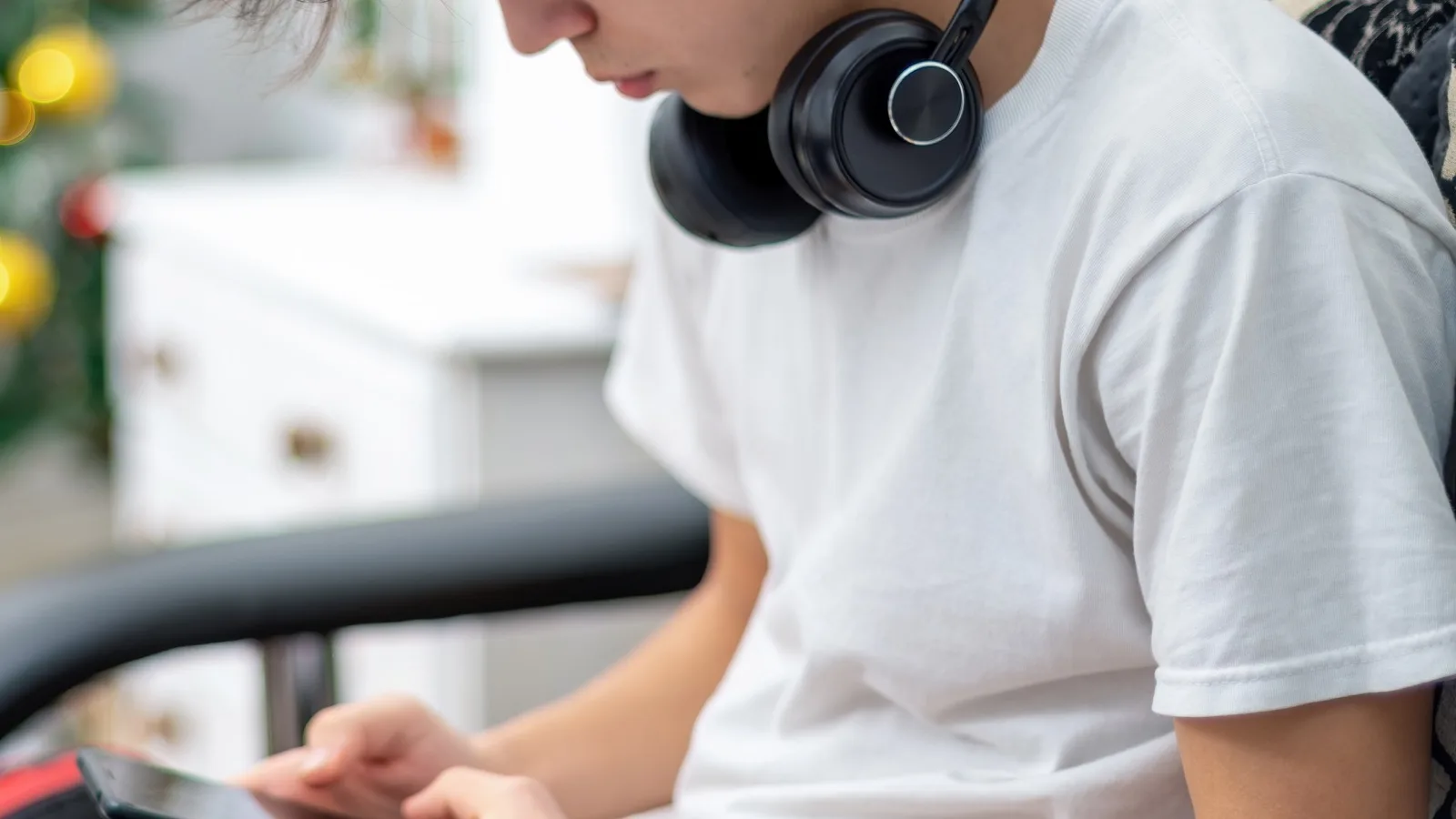 Telefon ucznia, laptop nauczyciela. Jak aplikacja mobilna zmienia sposób uczenia się matematyki